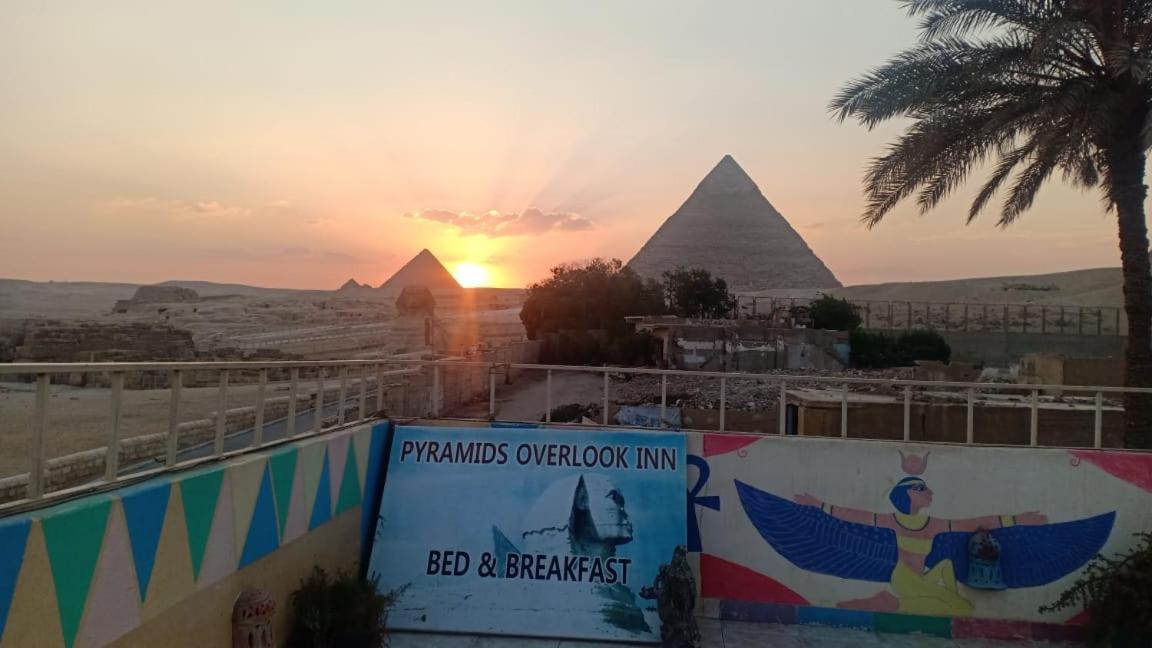 Pyramids Overlook Inn Kafret el-Gabal Kültér fotó