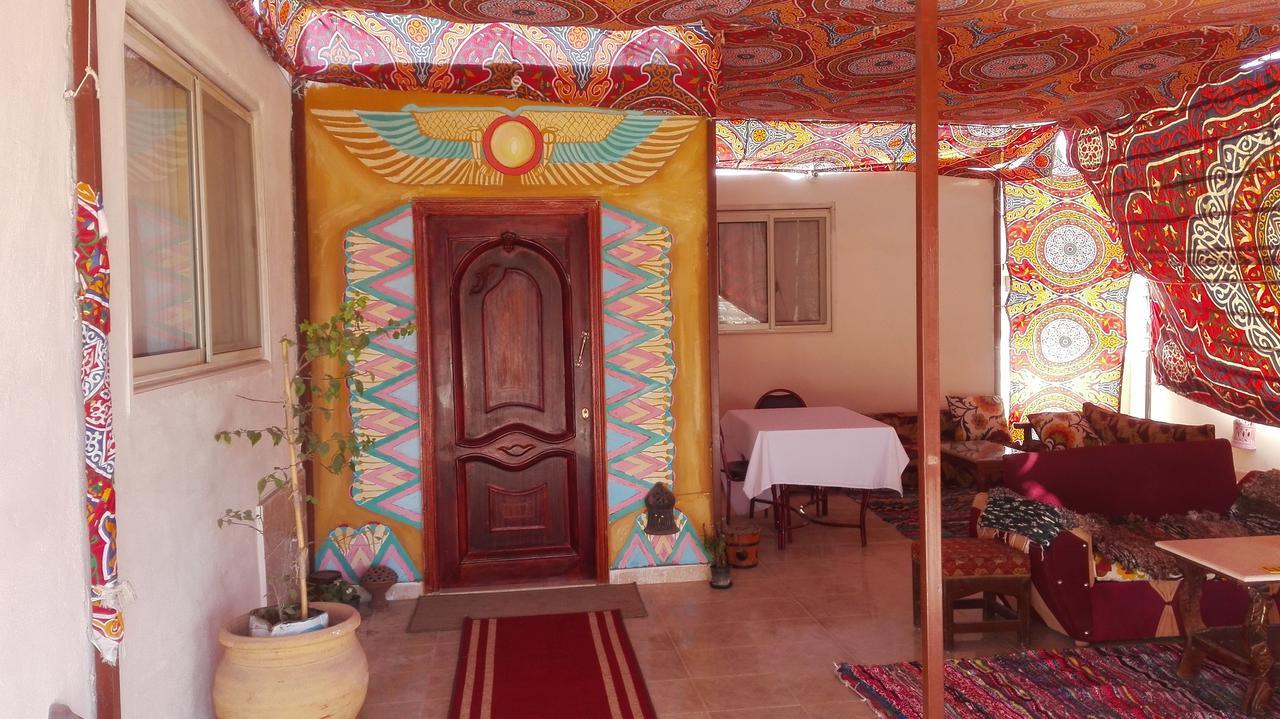 Pyramids Overlook Inn Kafret el-Gabal Kültér fotó