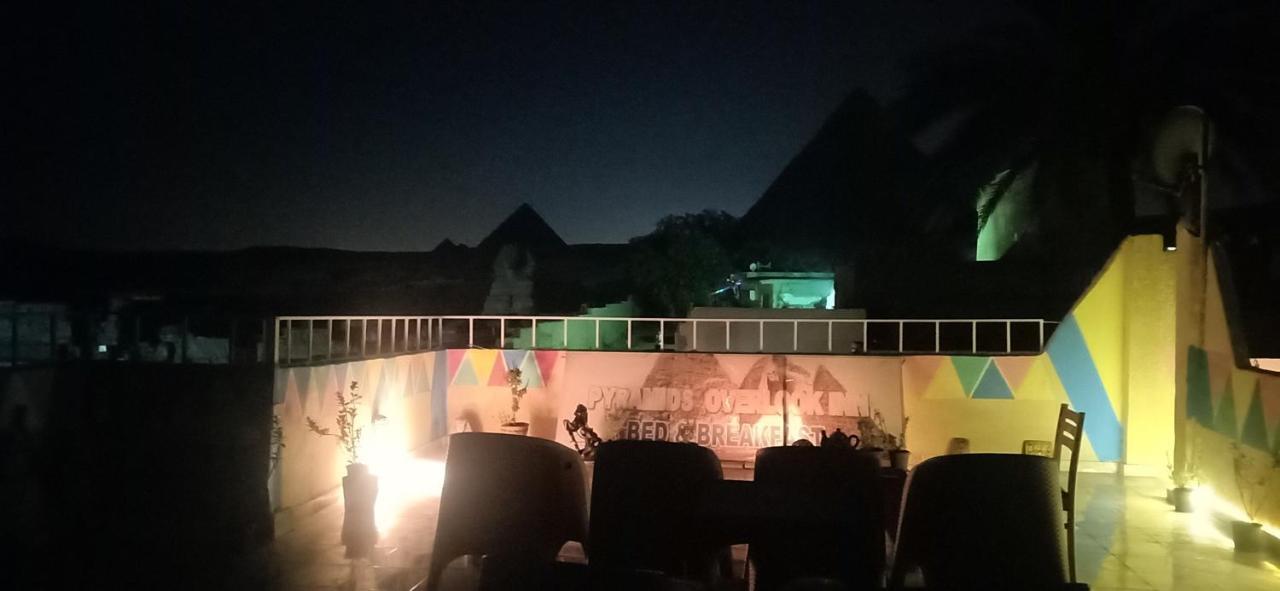 Pyramids Overlook Inn Kafret el-Gabal Kültér fotó