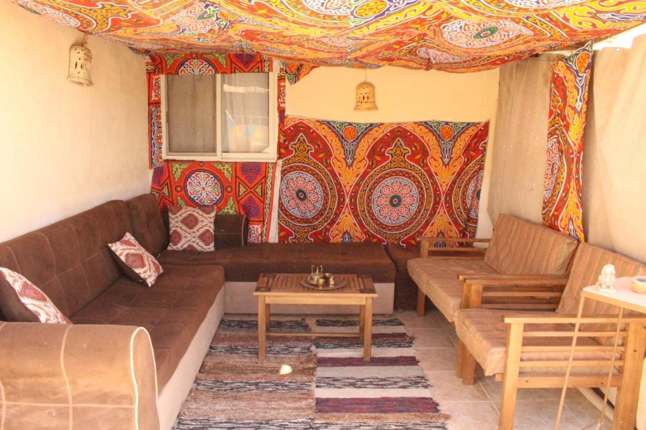 Pyramids Overlook Inn Kafret el-Gabal Kültér fotó